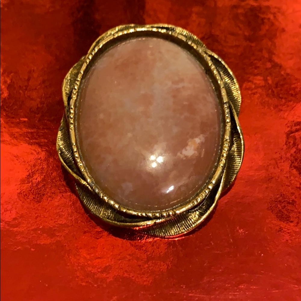 #Vintage Brooch with Pink Agate from Africa